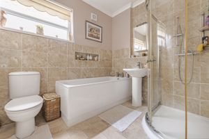 Family Bathroom- click for photo gallery